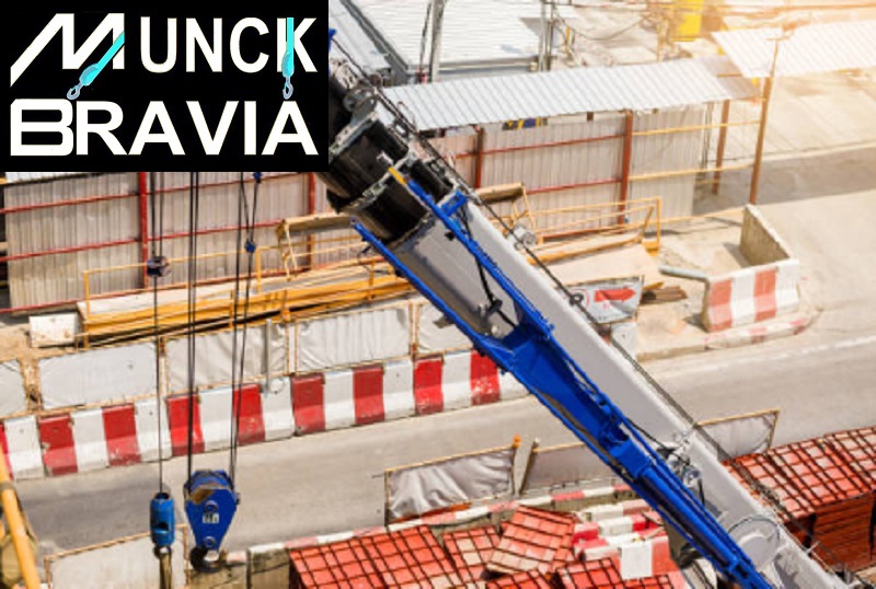 Locação de munck Bravia: confiança e tecnologia para sua obra ou transporte de cargas.